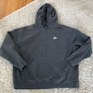 Men’s Nike solo swoosh hoodie